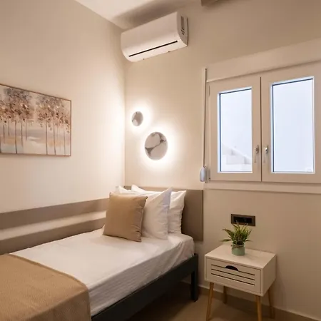 Electric Blue - Modern In Chania La Canea