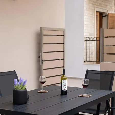Electric Blue - Modern In Chania Appartamento